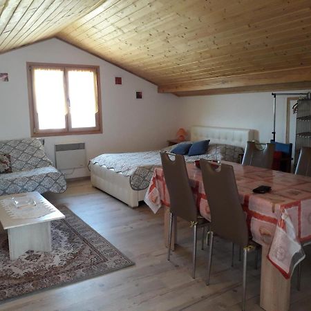 Appartement Nicole Benkovac Dış mekan fotoğraf