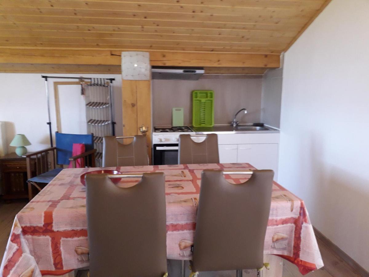 Appartement Nicole Benkovac Dış mekan fotoğraf